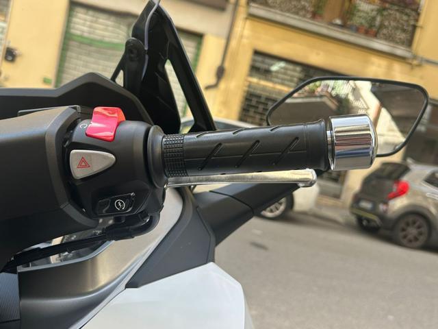 HONDA Forza 350