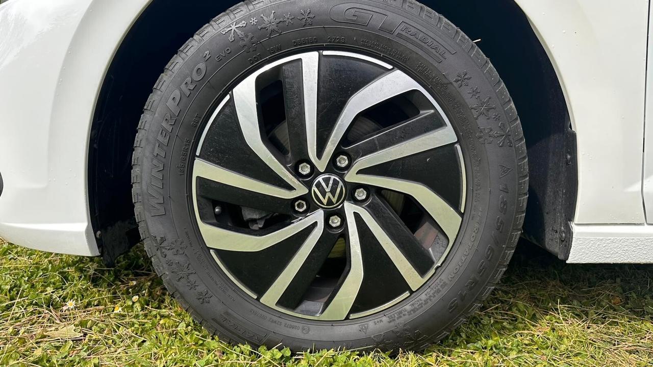 Volkswagen Polo 1.0 TSI Style 2023 NEOP PERFETTA leggi testo