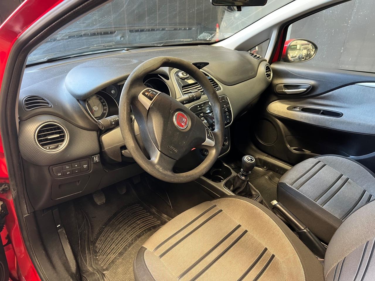 Fiat Punto Evo 1.4 5 porte Dynamic GPL
