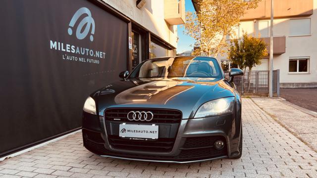 AUDI TT Roadster 2.0 TDI quattro S tronic 2 x S line 19"