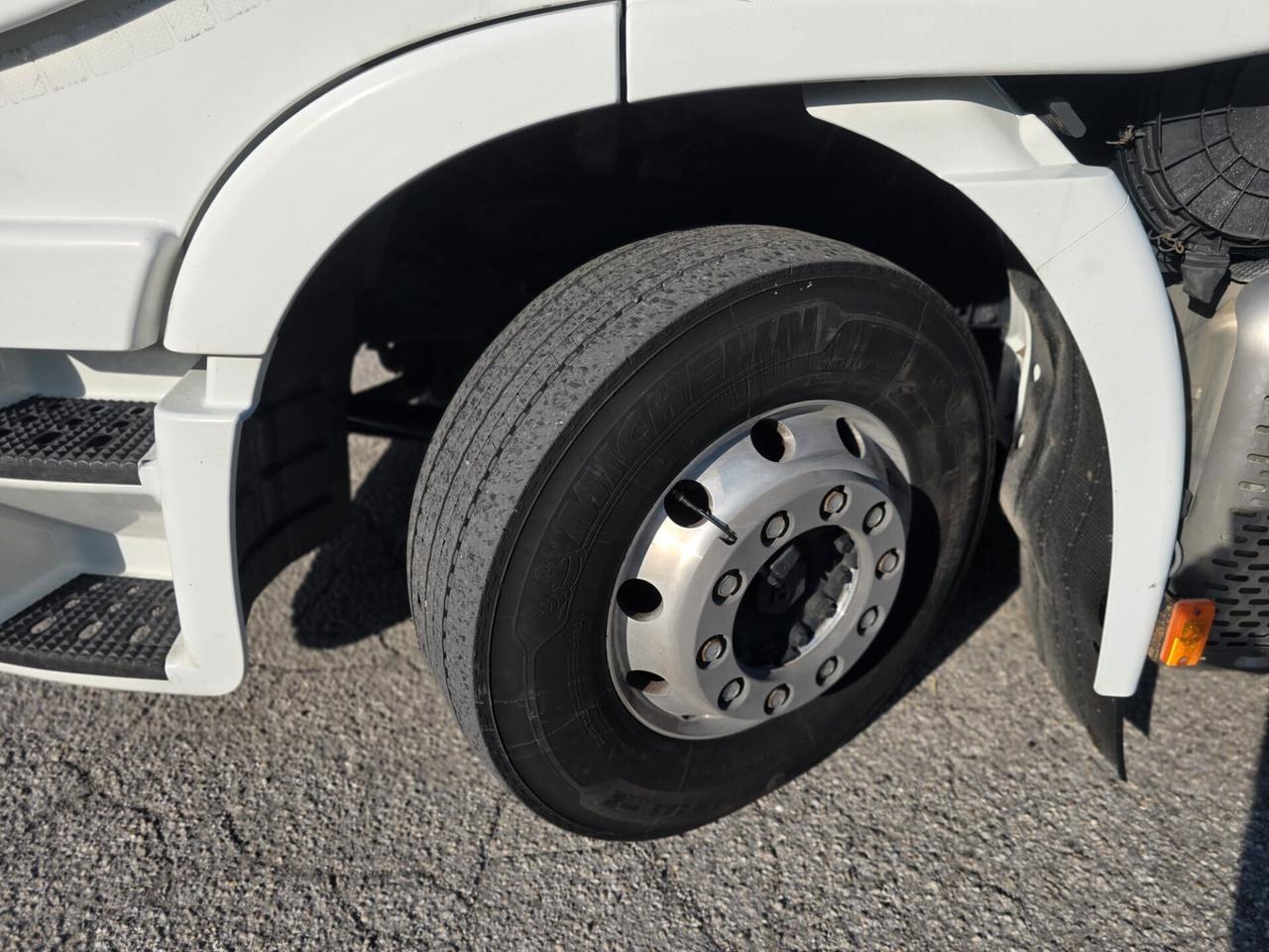 TRATTORE STRADALE IVECO ECOSTRALIS 460