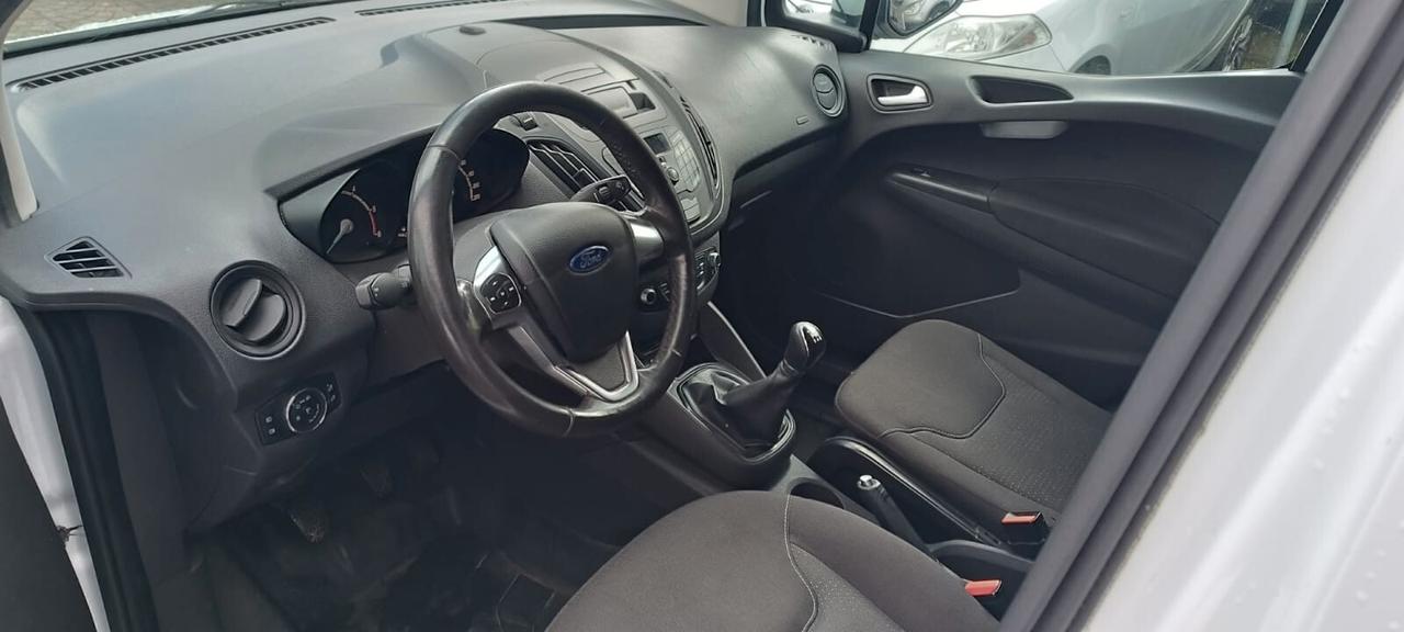Ford Transit Courier 1.5 TDCi 100CV Van
