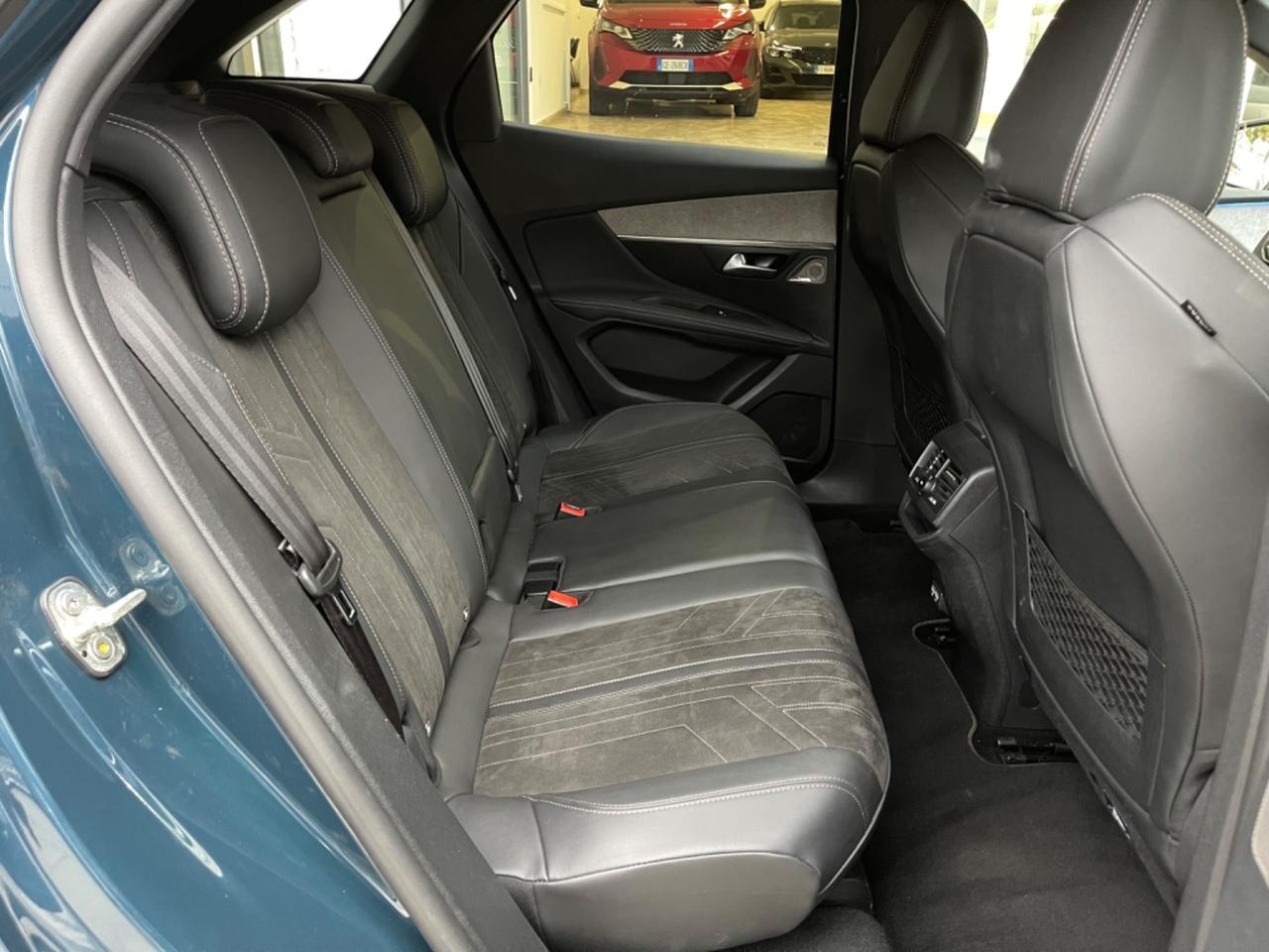 PEUGEOT 3008 GT 1.5 130CV EAT8 Cam 2022