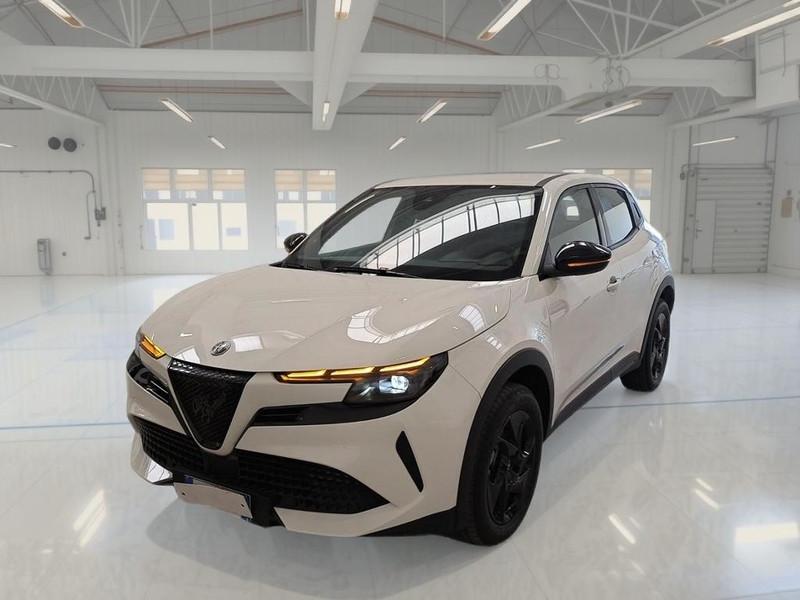 ALFA ROMEO JUNIOR 1.2 136 CV HYBRID EDCT6 IBRIDA SUV