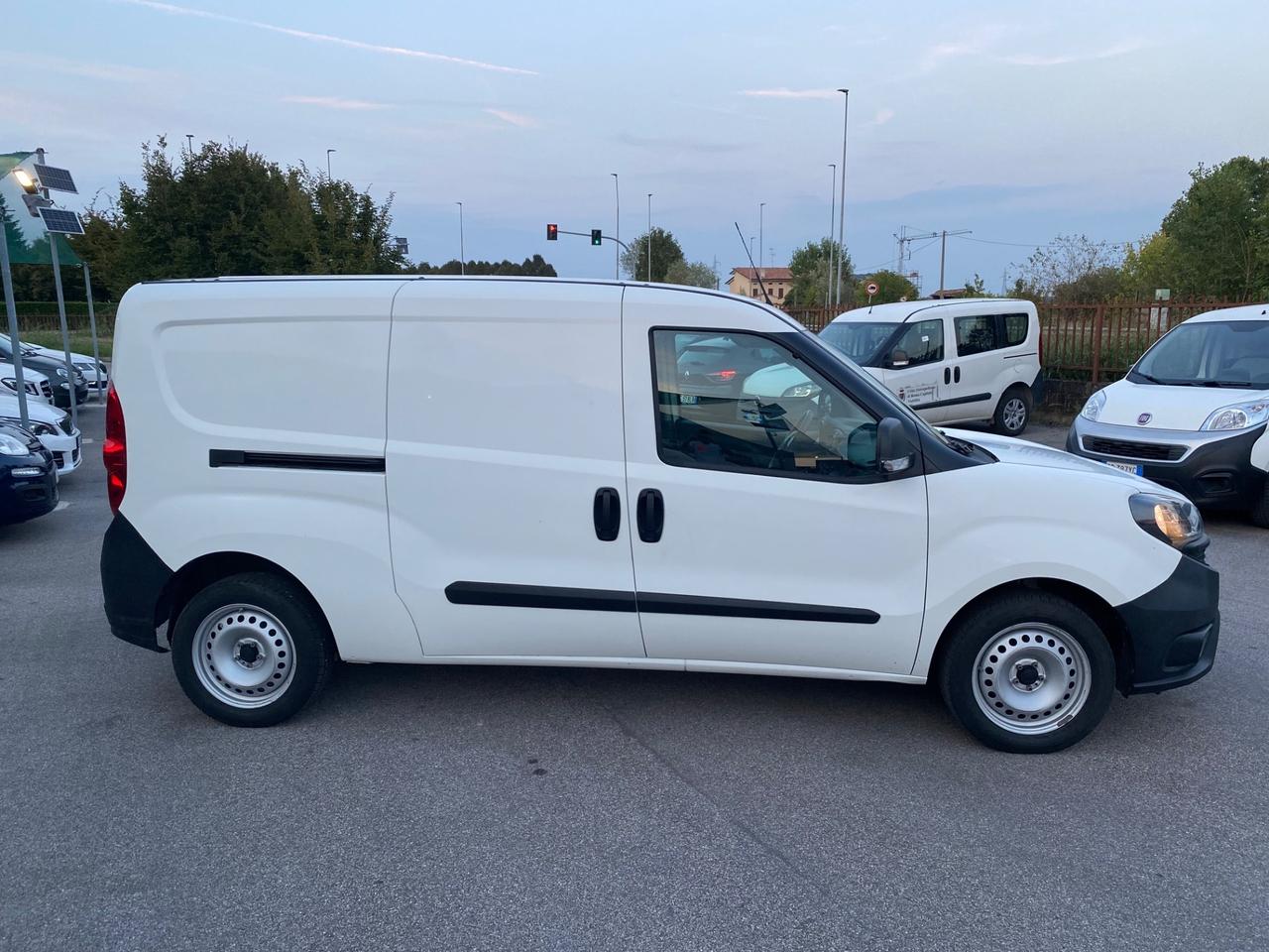 Fiat Doblo Doblò 1.4 Natural Power PL-TN Cargo Maxi Lounge