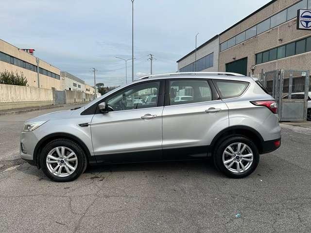 Ford Kuga 1.5 TDCI 120cv S&S 2WD Powershift Titanium