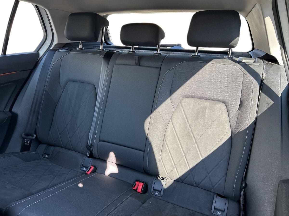 VOLKSWAGEN Golf VIII 2020 - Golf 1.5 tgi Style 130cv dsg