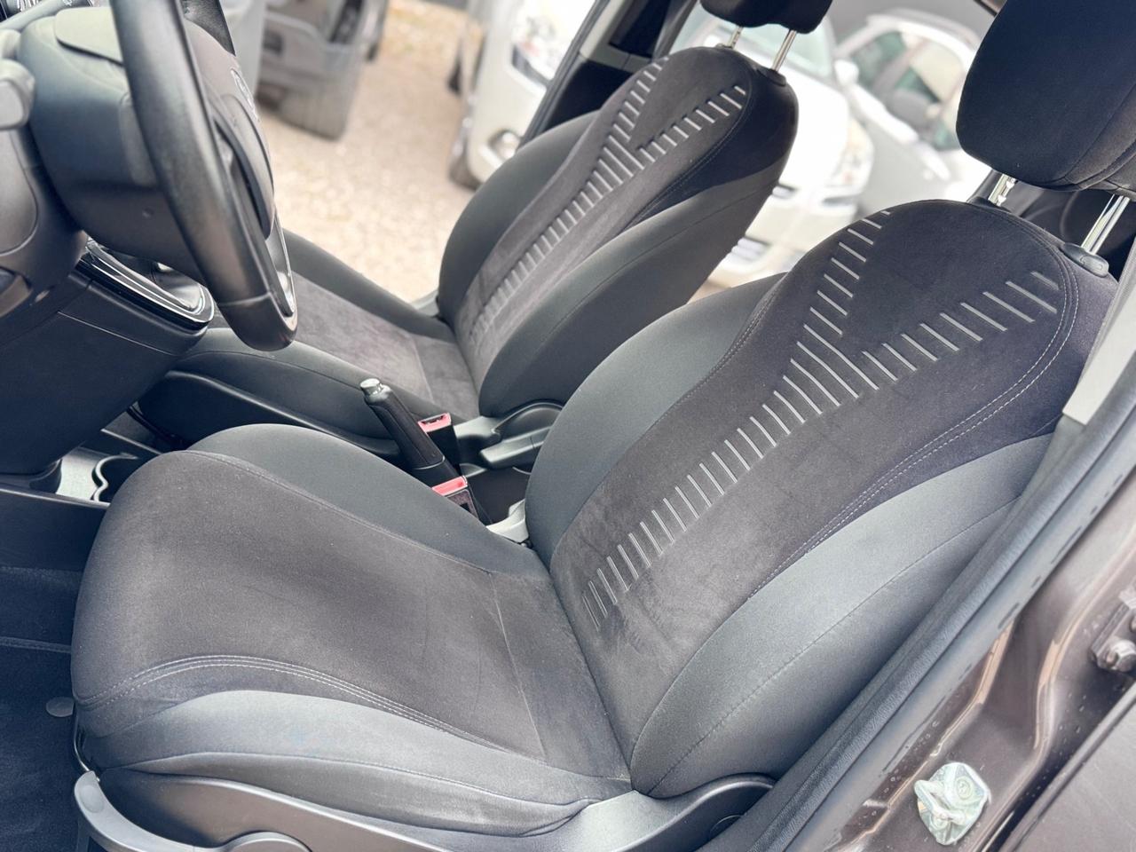 Lancia Ypsilon 1.2 Benzina 69cv Platinum - 2012