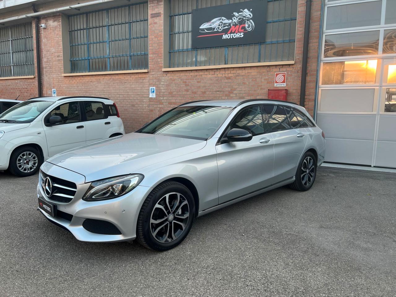 Mercedes benz C 220 4Matic Premium