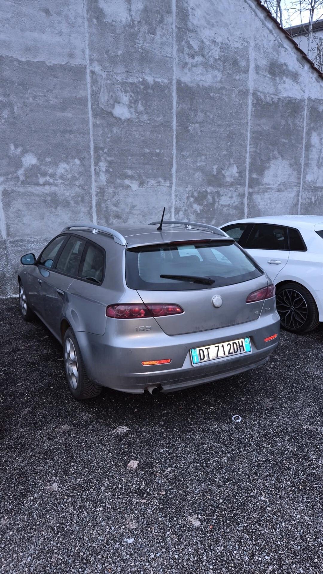 Alfa Romeo 159 1.9 JTDm Sportwagon