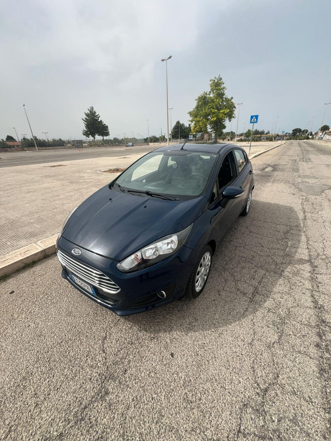 Ford Fiesta 1.4 5 porte Bz.- GPL - 2015