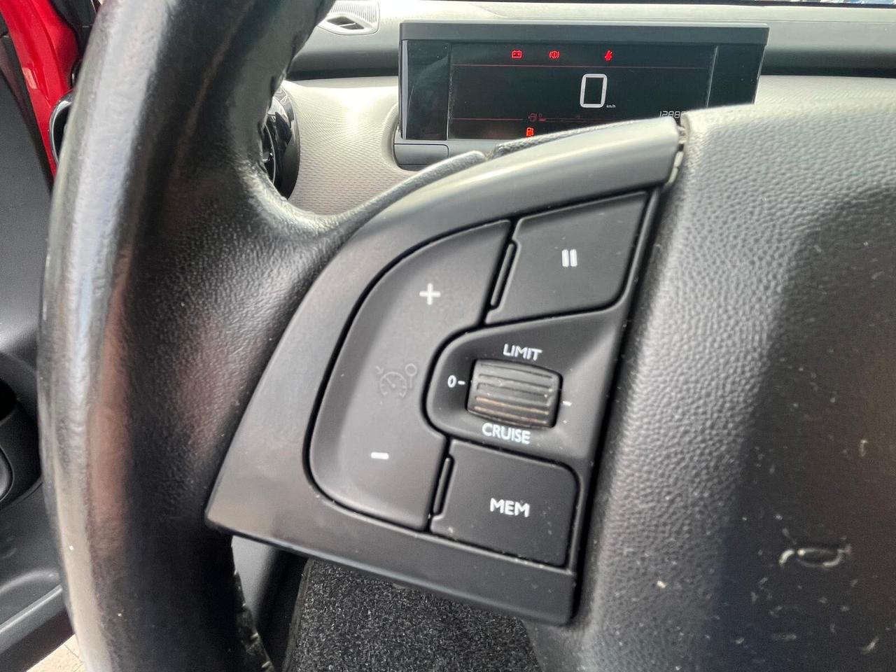 Citroen C4 Cactus BlueHDi 100 S&S Shine