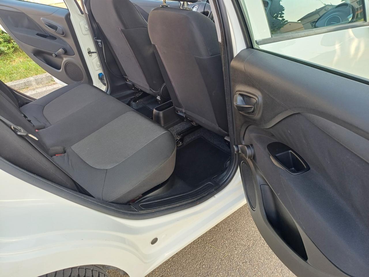 Fiat Punto 1.4 8V 5 porte Easypower Lounge