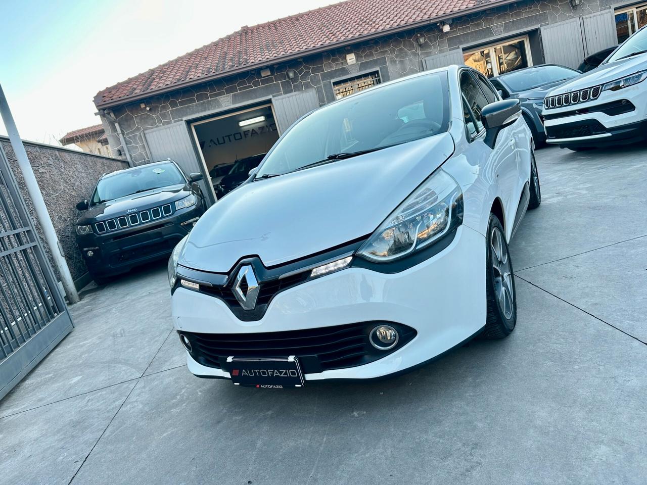 Renault Clio 1.5 dCi 8V 75CV 5 porte Costume National