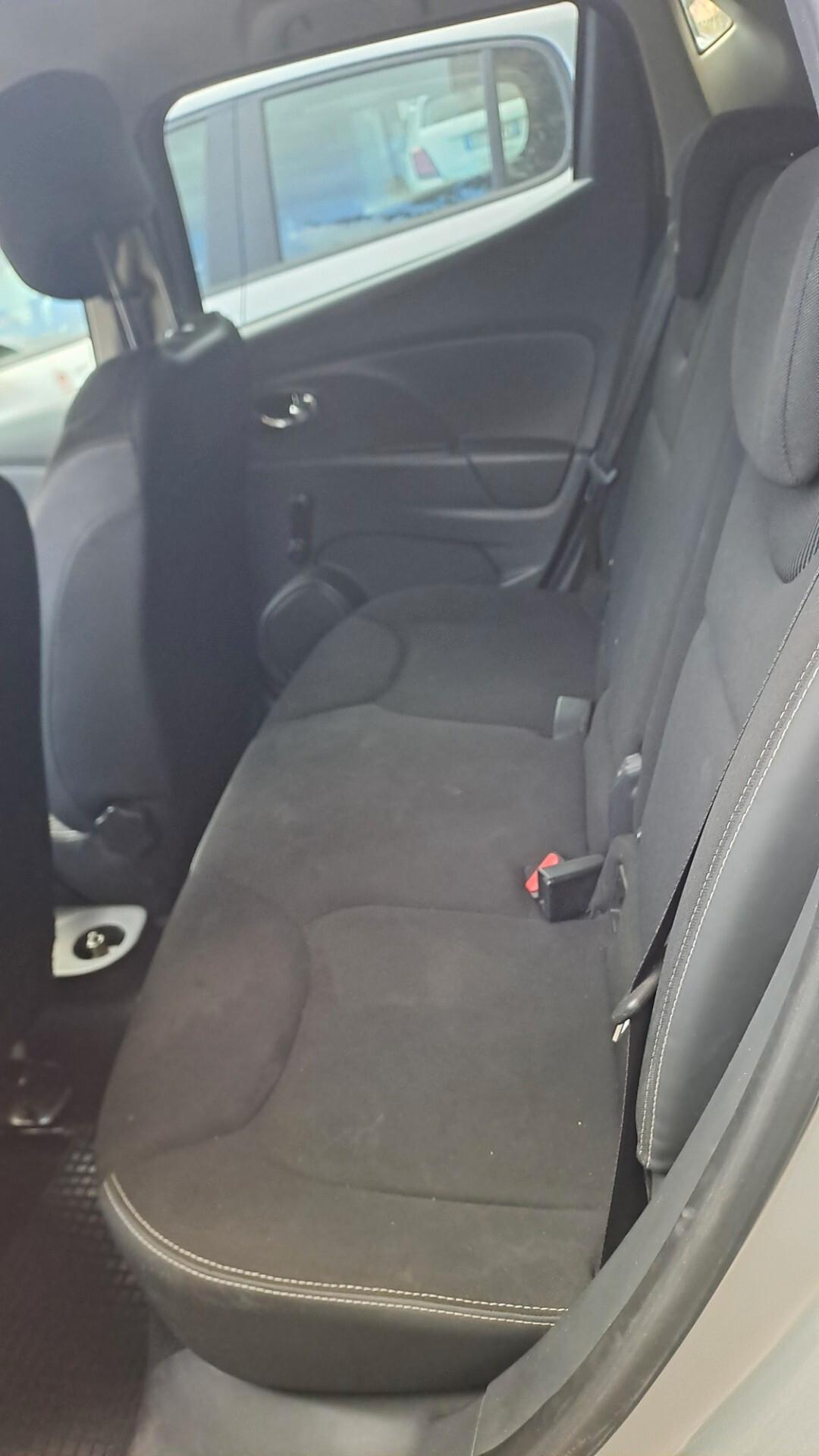 Renault Clio 1.2 75CV GPL 5 porte