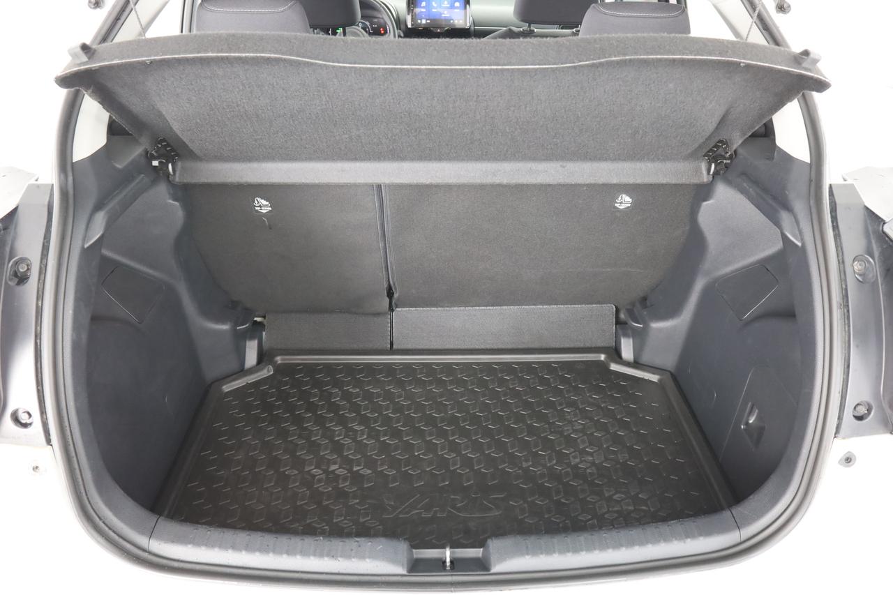 TOYOTA Yaris 4ª serie Yaris 1.5 Hybrid 5 porte Trend
