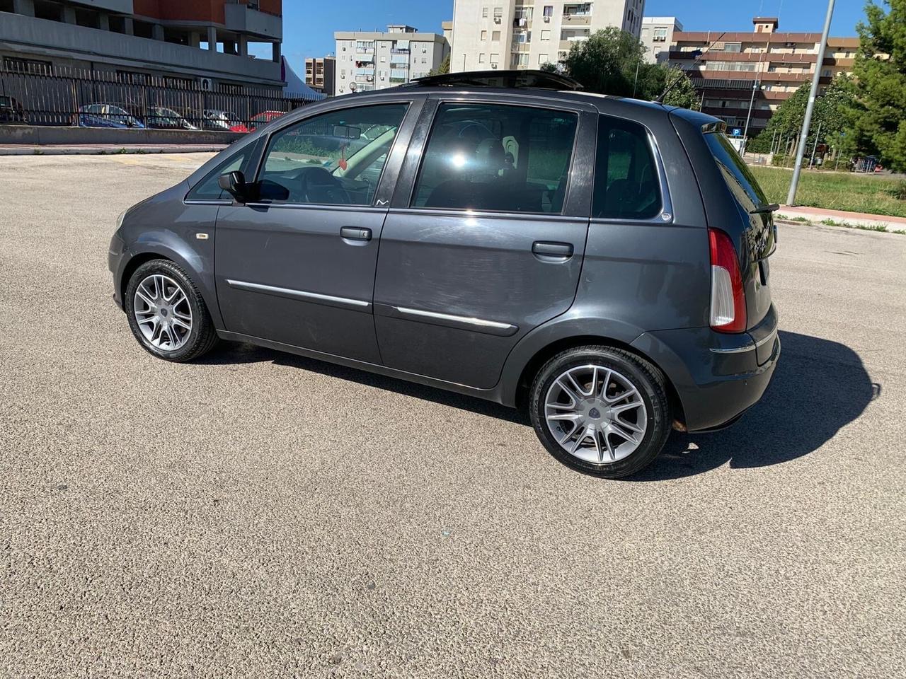 Lancia MUSA 1.3 Multijet 16V Platino