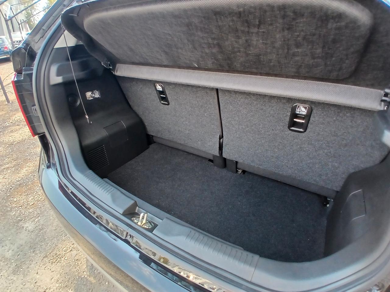 Suzuki Ignis 1.2 Hybrid Top