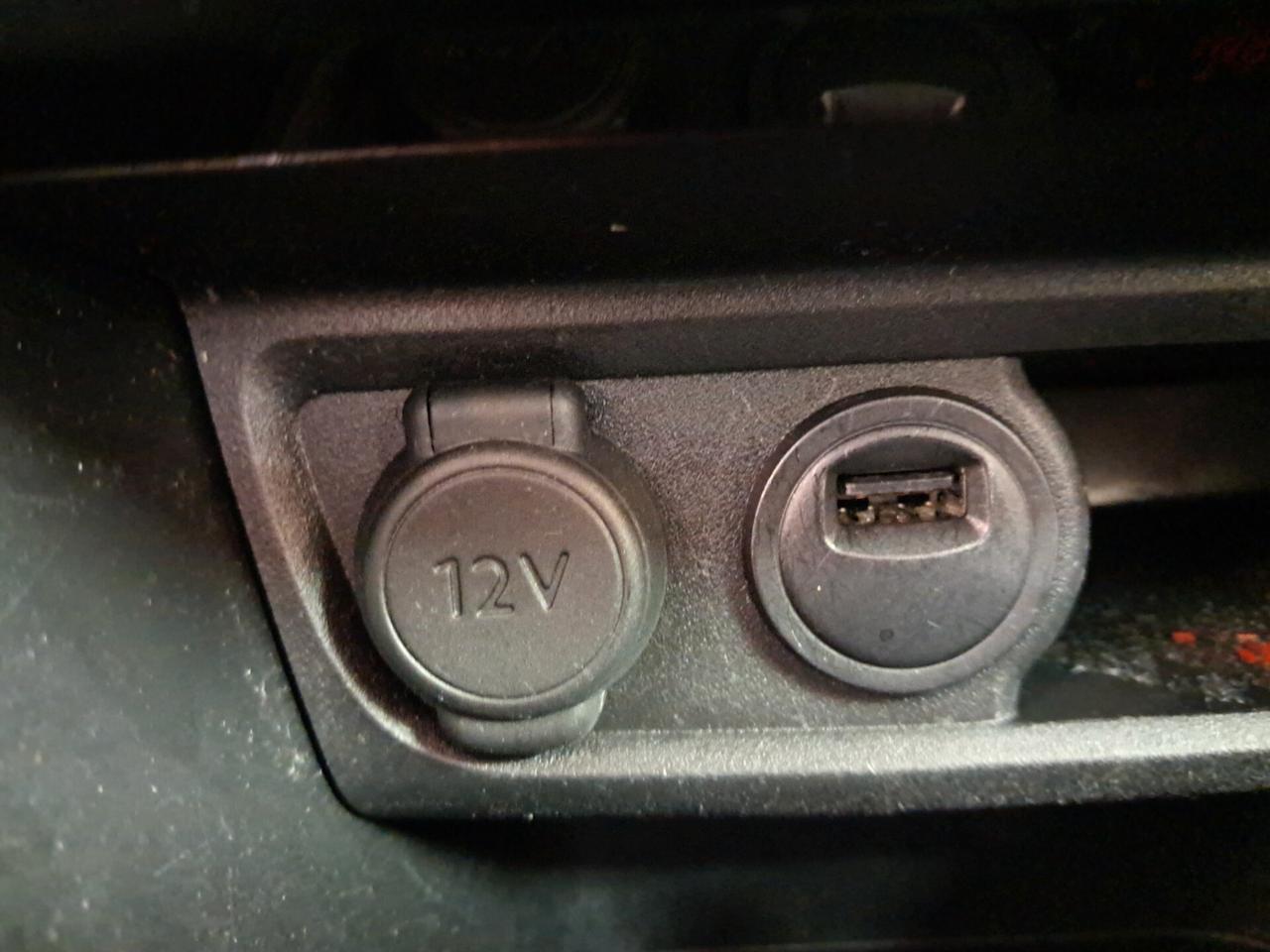 Peugeot 208 PureTech 82 5 porte Allure