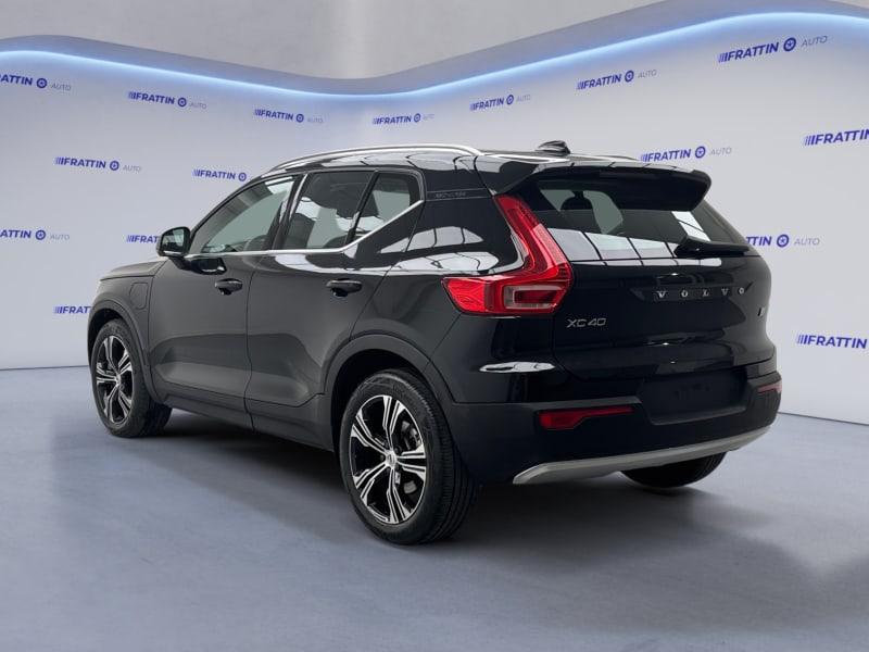 VOLVO XC40 T4 RECHARGE PLUG-IN HYBRID