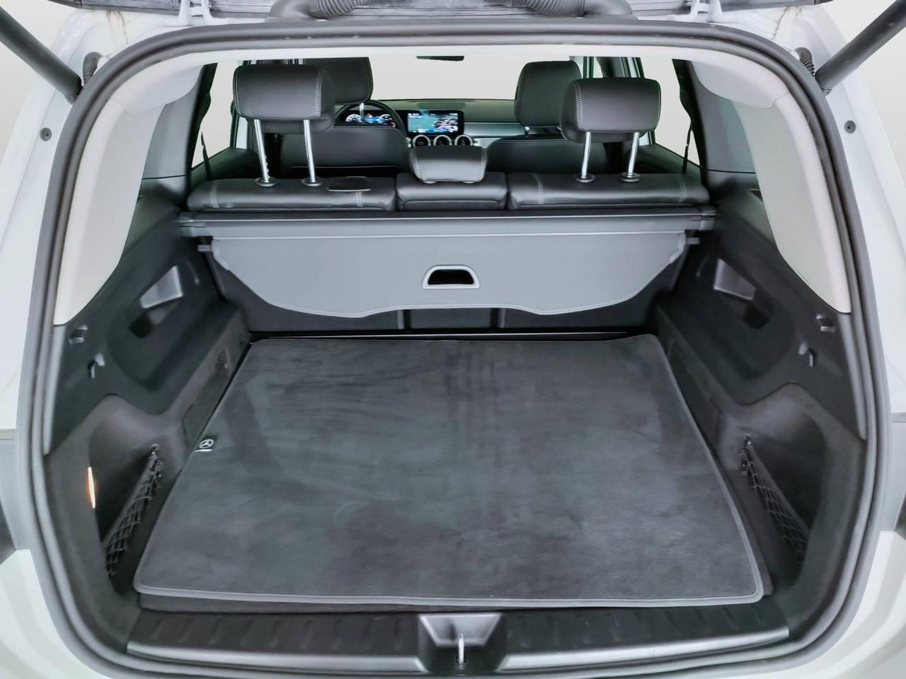 Mercedes-Benz GLB - X247 2023 - GLB 180 d Progressive Advanced auto
