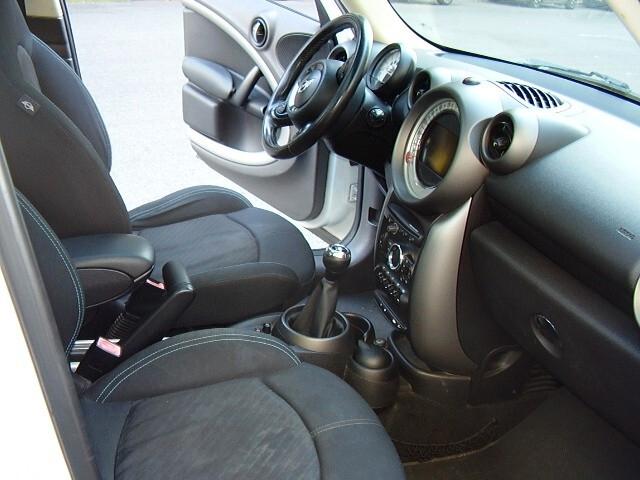 Mini Cooper Countryman 1.6 NEOPATENTATI