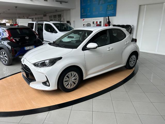 TOYOTA Yaris 1.0 5 porte Active