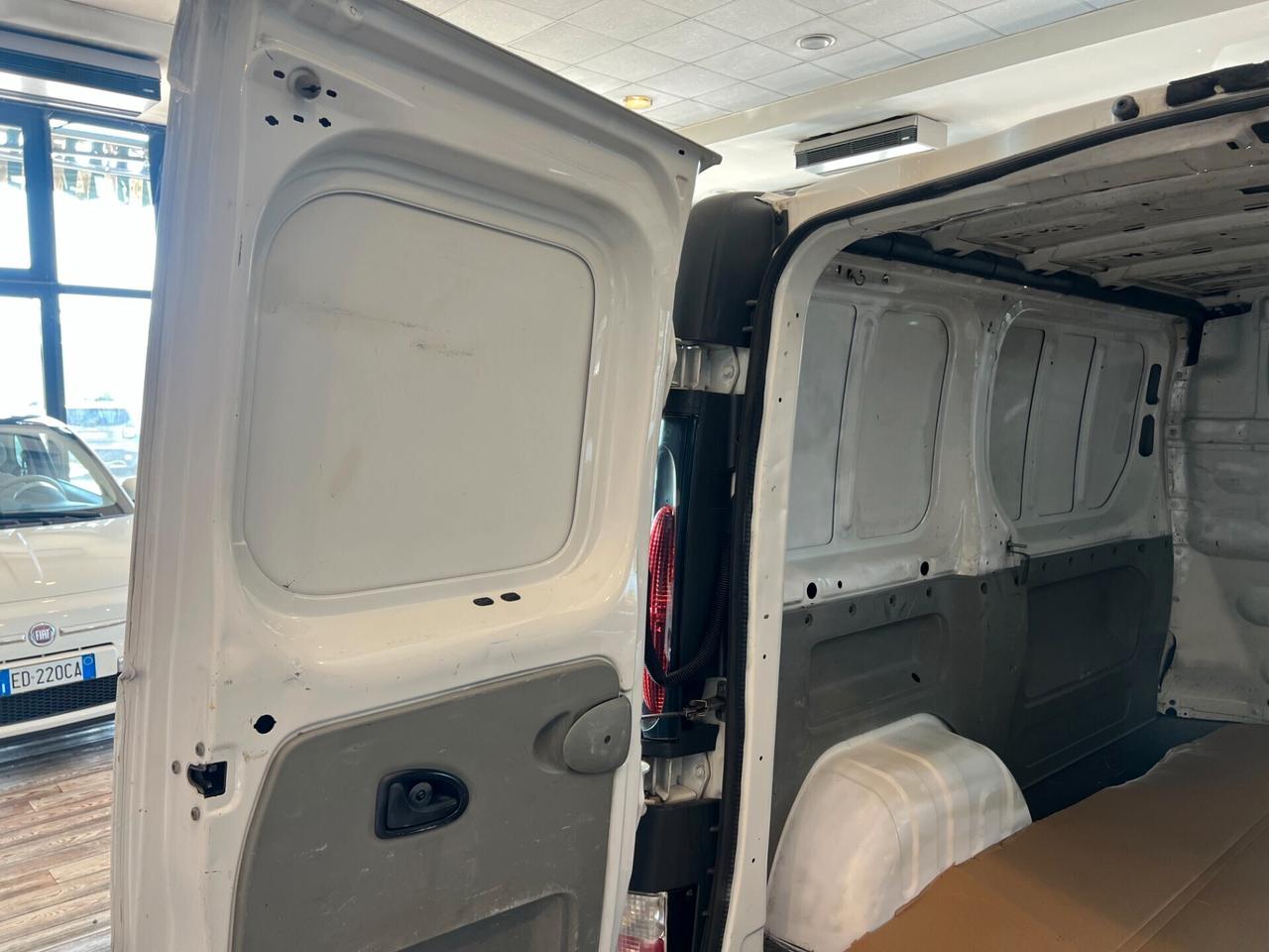 RENAULT TRAFIC 1.9 Dci / UNICO PROPRIETARIO