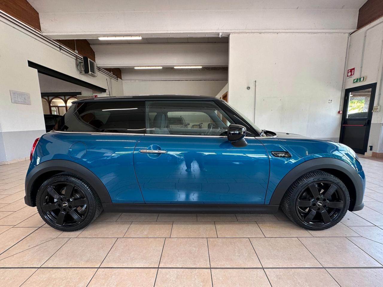 MINI COOPER 3p 1.5 AUTO CAMDEN EDITION *CARPLAY*CAMERA*LED*