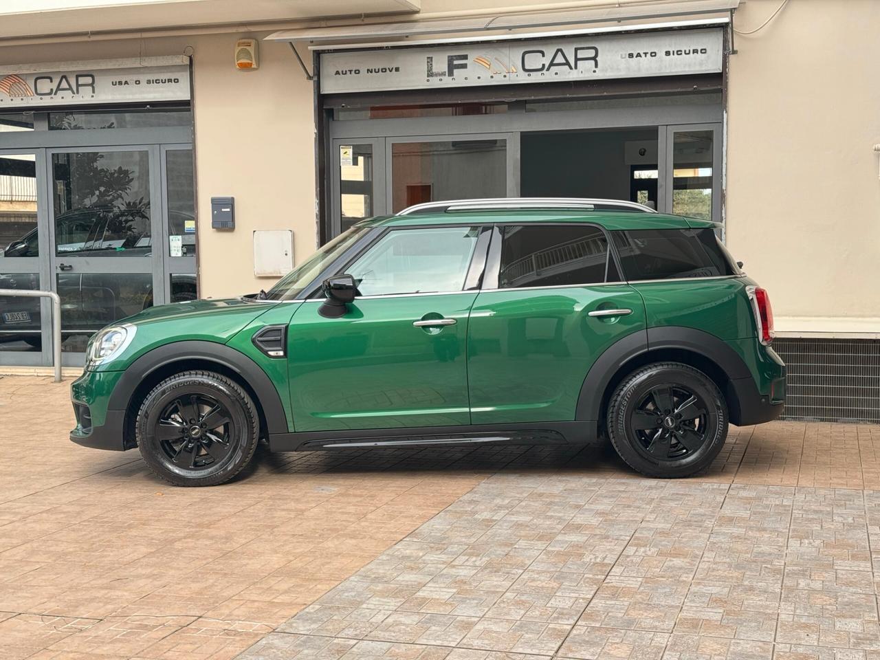 Mini One Countryman 1.5 D Business Automatica 115 cv