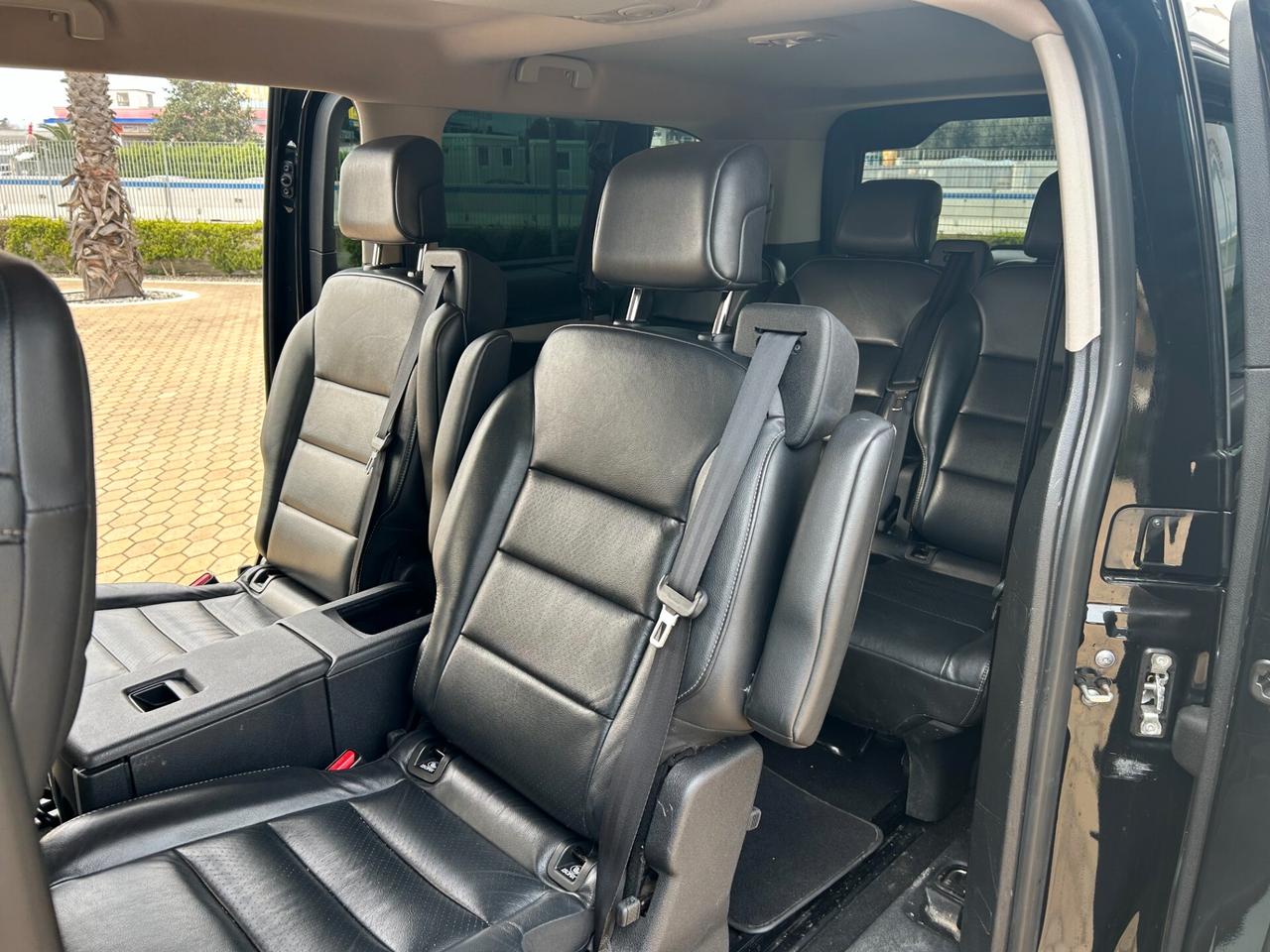 Peugeot Traveller 2.0HDi 7P Long Allure DOPPIA PORTA