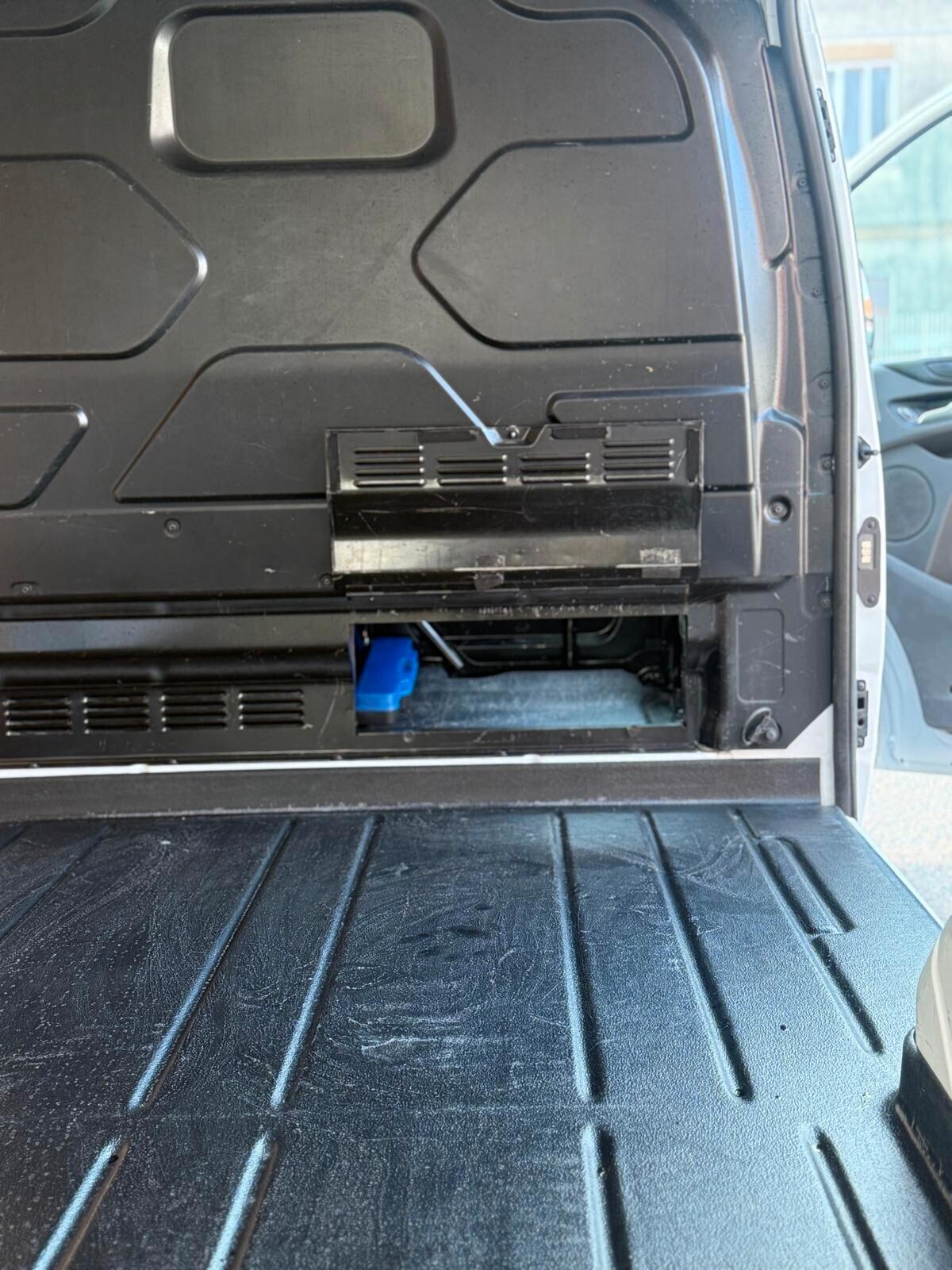 FORD Transit Custom 280 2.0 TDCi 130 AUTOMATICO