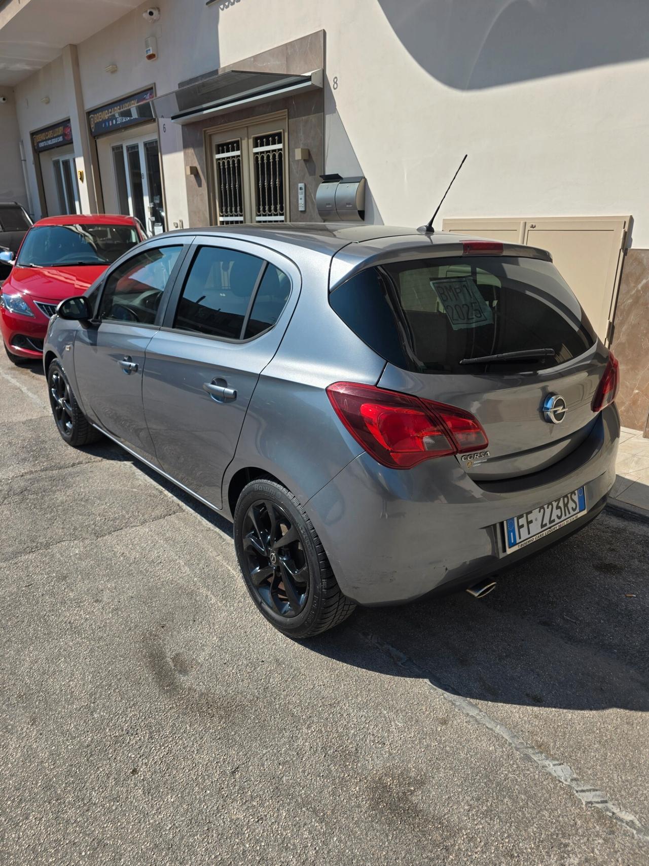 Opel Corsa 1.4 90CV GPL Tech 5 porte b-Color