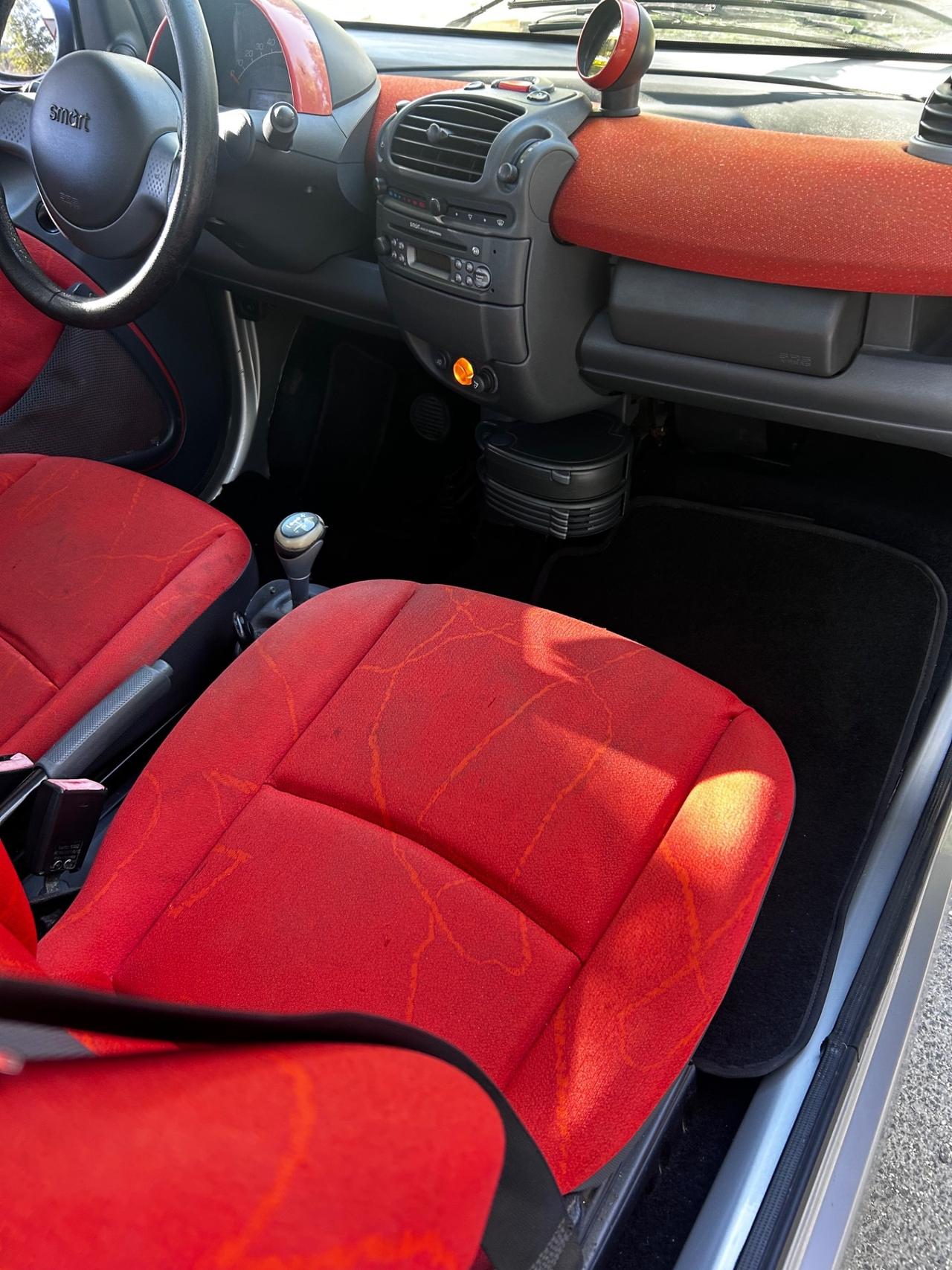 Smart ForTwo 700 coupé pure (37 kW)
