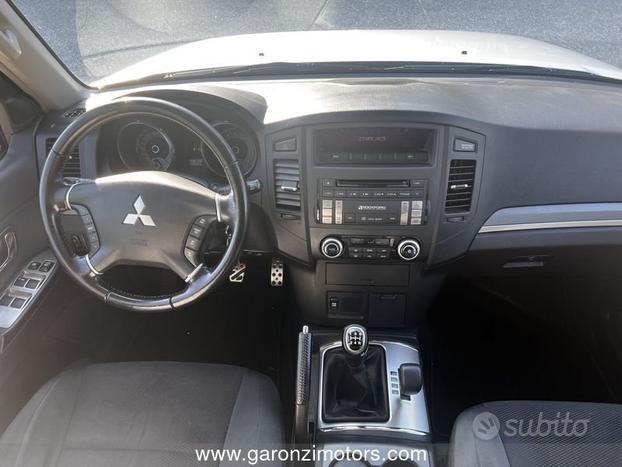 Mitsubishi Pajero 3.2 DI-D 16V 5p. Intense