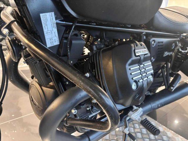 MOTO GUZZI V9 Bobber -