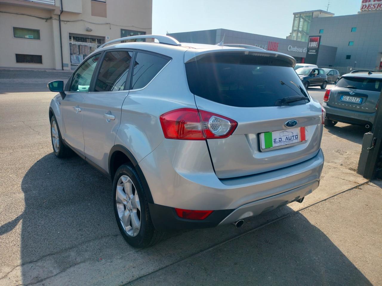 Ford Kuga 2.0 TDCi 136 CV 4WD Titanium DPF