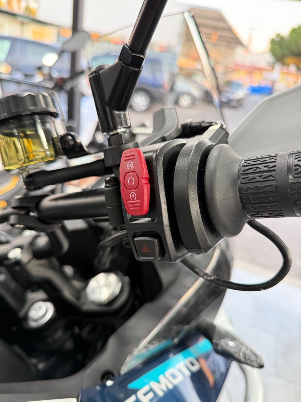 CF MOTO 700MT ADV NUOVA PRONTA CONSEGNA