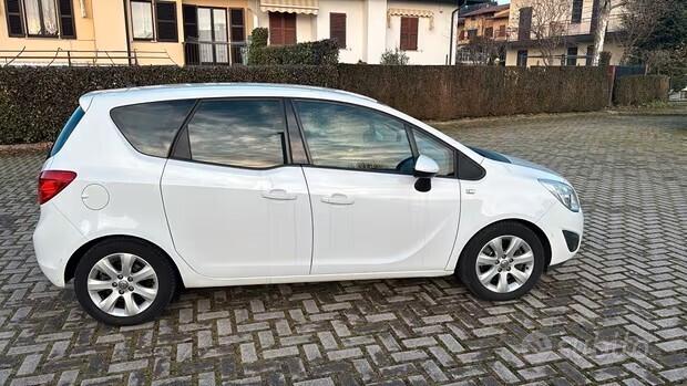 Opel Meriva 1.4 Turbo 120CV Cosmo