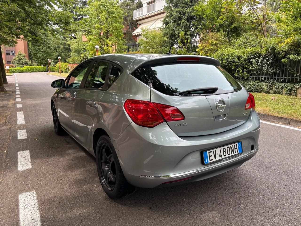 Opel Astra 1.7 CDTI 110CV 5 porte Cosmo disel