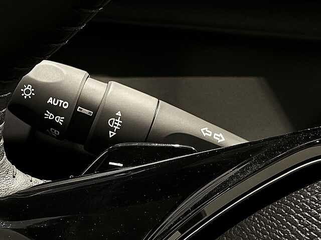 Peugeot 308 BlueHDi 130 S&S EAT8 Allure