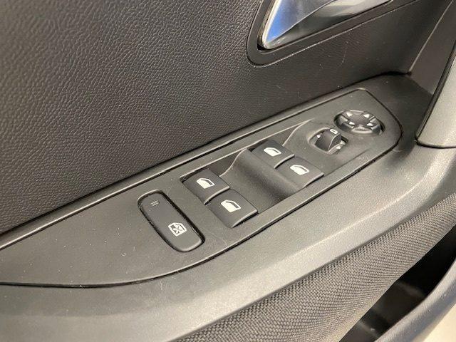 PEUGEOT 2008 II 2020 - 1.2 puretech Active s&s 100cv