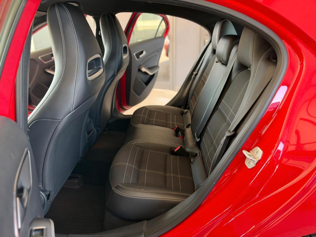 MERCEDES A 180 CDI SPORT 110CV 2015