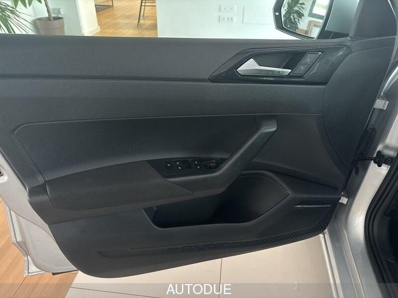 Volkswagen Polo 1.0 TSI LIFE DSG 95 CV