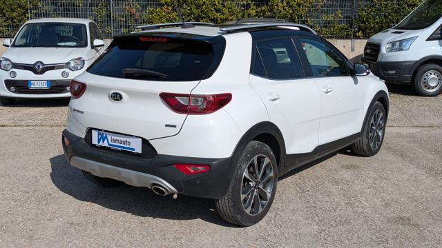 KIA Stonic Urban 1.6cc 110cv NAVIGATORE CAMERA POST.