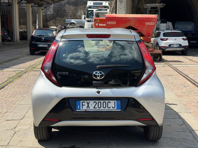 TOYOTA Aygo 1.0 VVT-i 72 CV 5 porte x-business MMT
