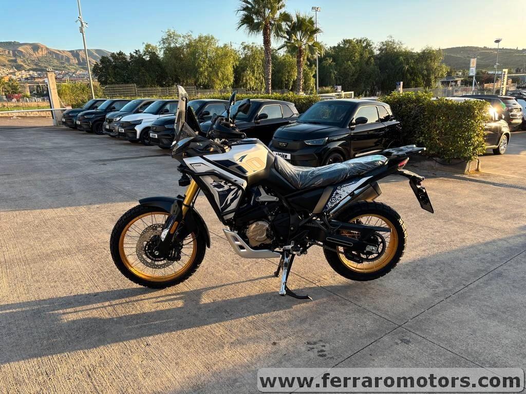 Voge Valico 800 RALLY IN ANTEPRIMA BIANCO