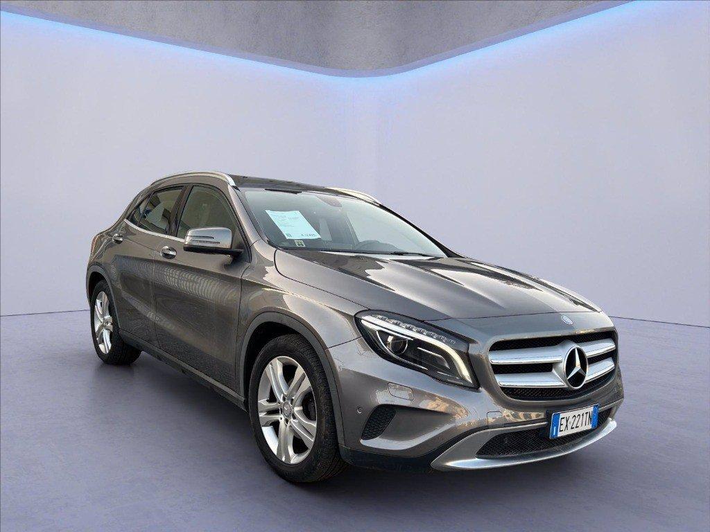MERCEDES GLA 200 d (cdi) Executive 4matic auto del 2015