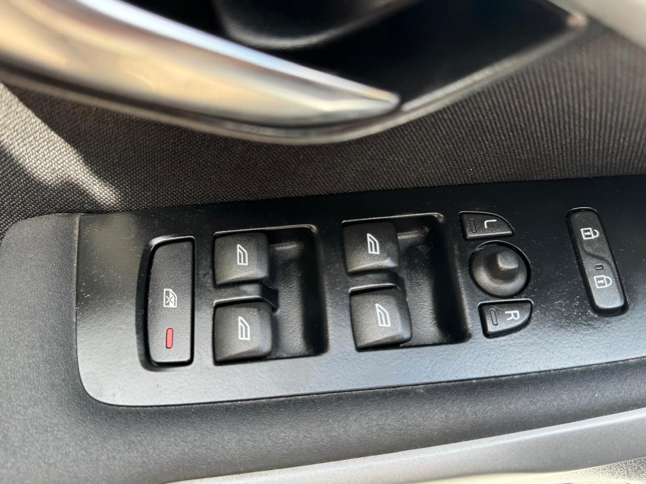 Volvo V40 2.0 DIESEL Inscription Anno 2018 98.000 KM