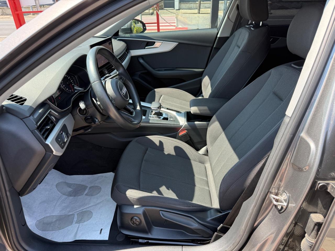 Audi A4 Avant 35 TDI/163 CV S tronic Business Advanced